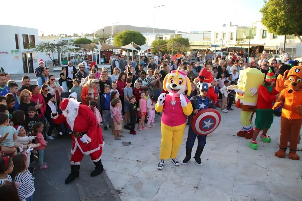 <p>Papá Noel en Playa Blanca</p>