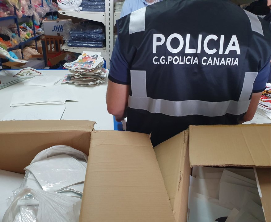 Policia Canaria en Yaiza.