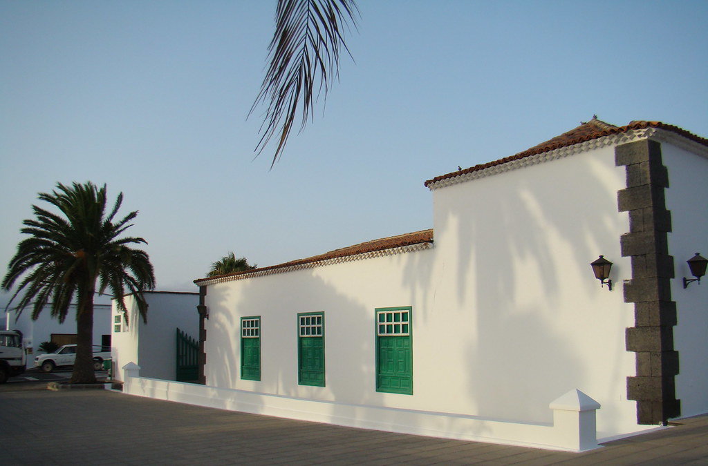Casa de la Cultura Benito Perez Armas, Yaiza.