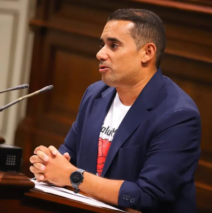 Yoné Caraballo.