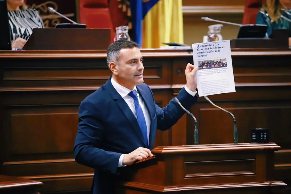 Oswaldo Betancort en el Parlamento. Imagen de archivo.