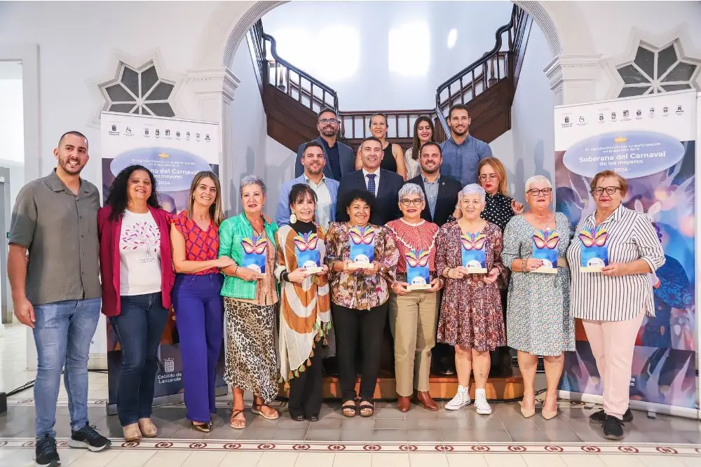 Presentación de la gala del carnaval de mayores