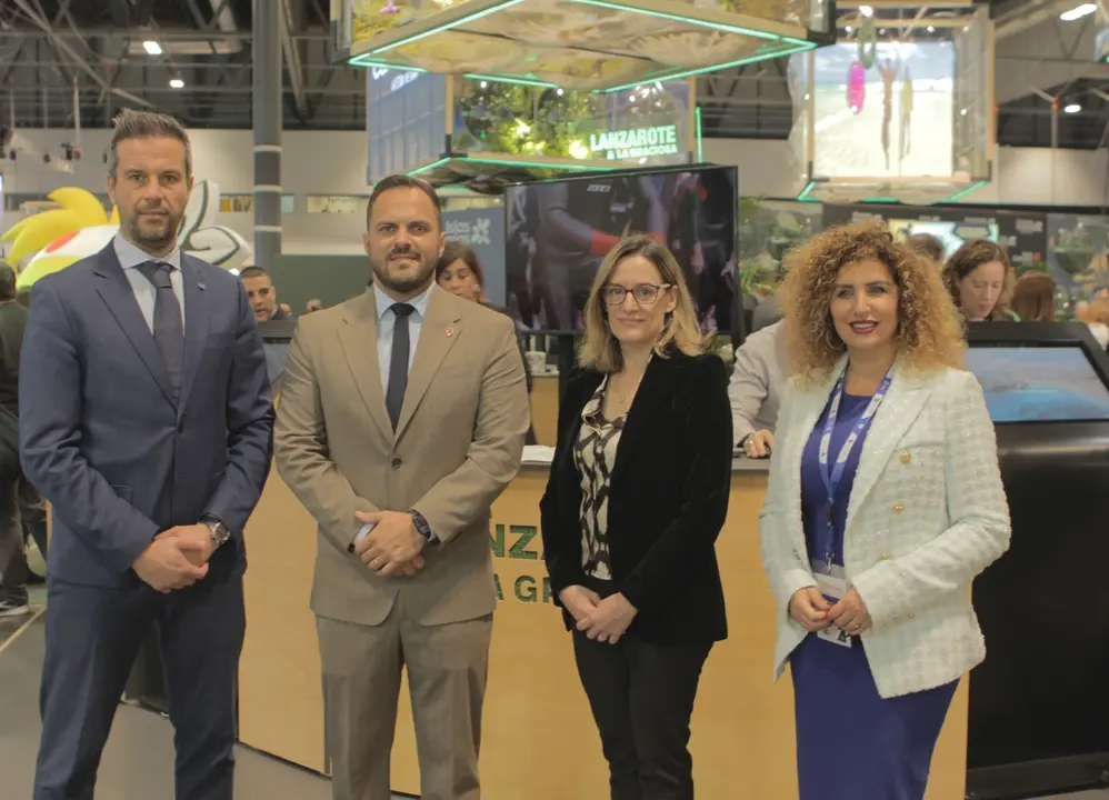 Reunión en Madrid del alcalde de Arrecife y la concejala de Turismo con directivos de la empresa concesionaria de las terminales de cruceros en Arrecife.