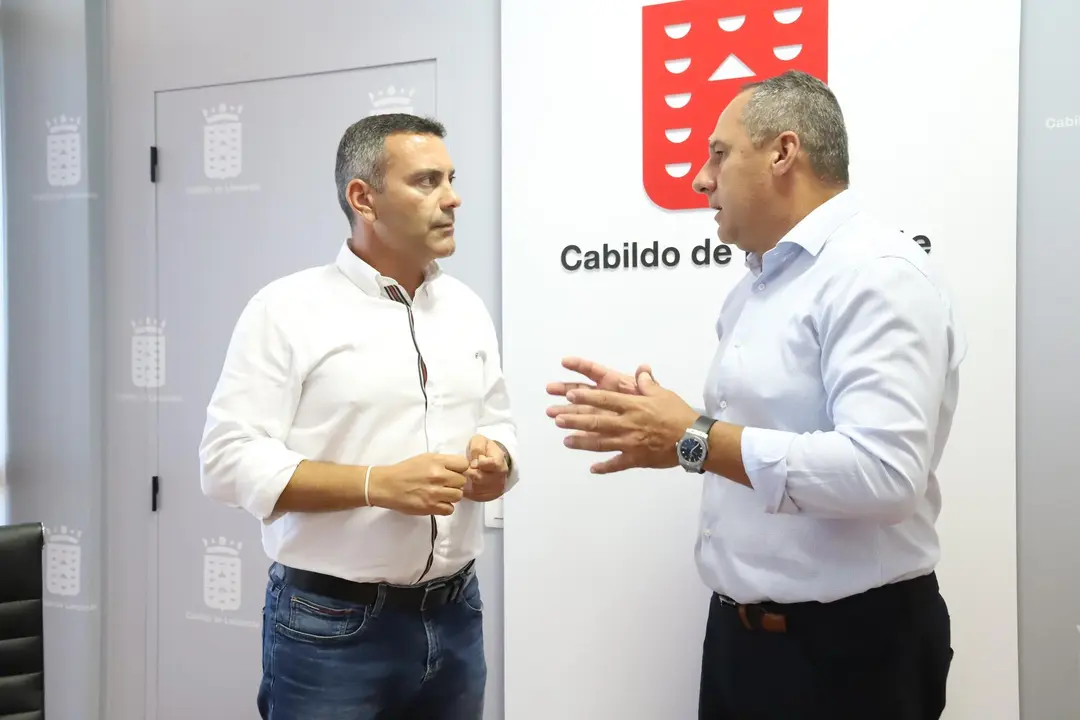 Oswaldo Betancort y Juan Monzón.