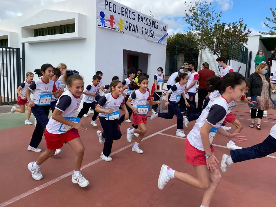 Carrera Solidaria Colegio Arenas Internacional 2024.