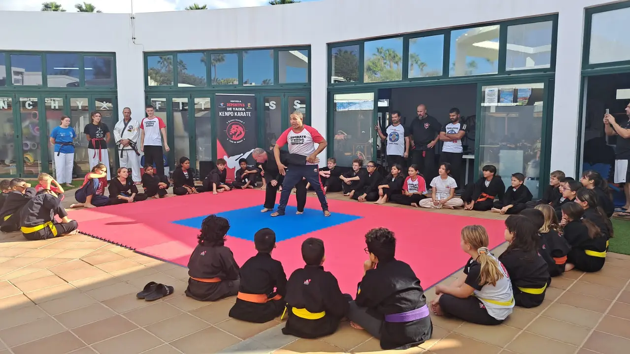 Escuela de Kenpo de Playa Blanca.