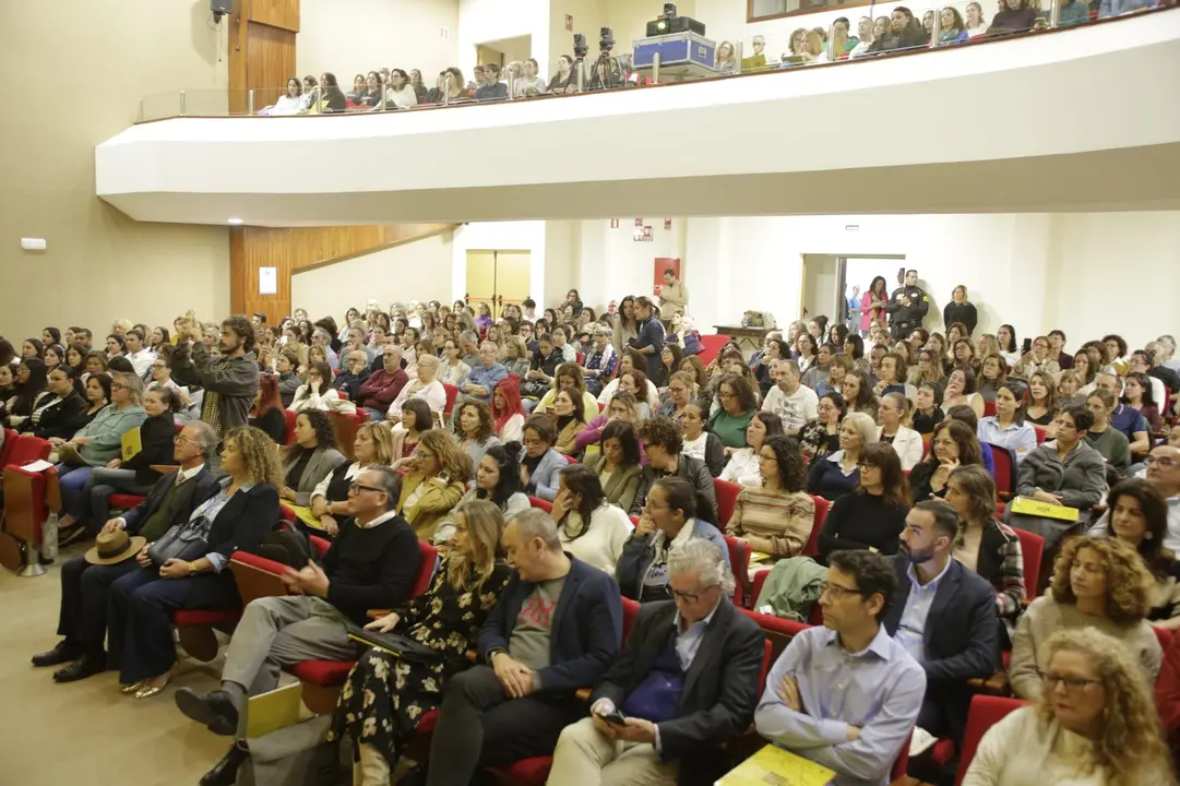 Asistentes a las jornadas sobre conducta suicida.