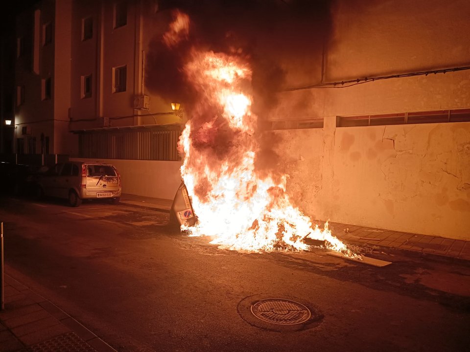 Incendio en la calle Nicaragua. Imagen de archivo.