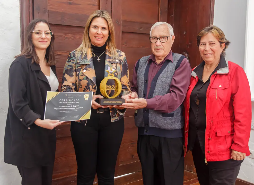 Premios Mercadillo Navidad y Musical.