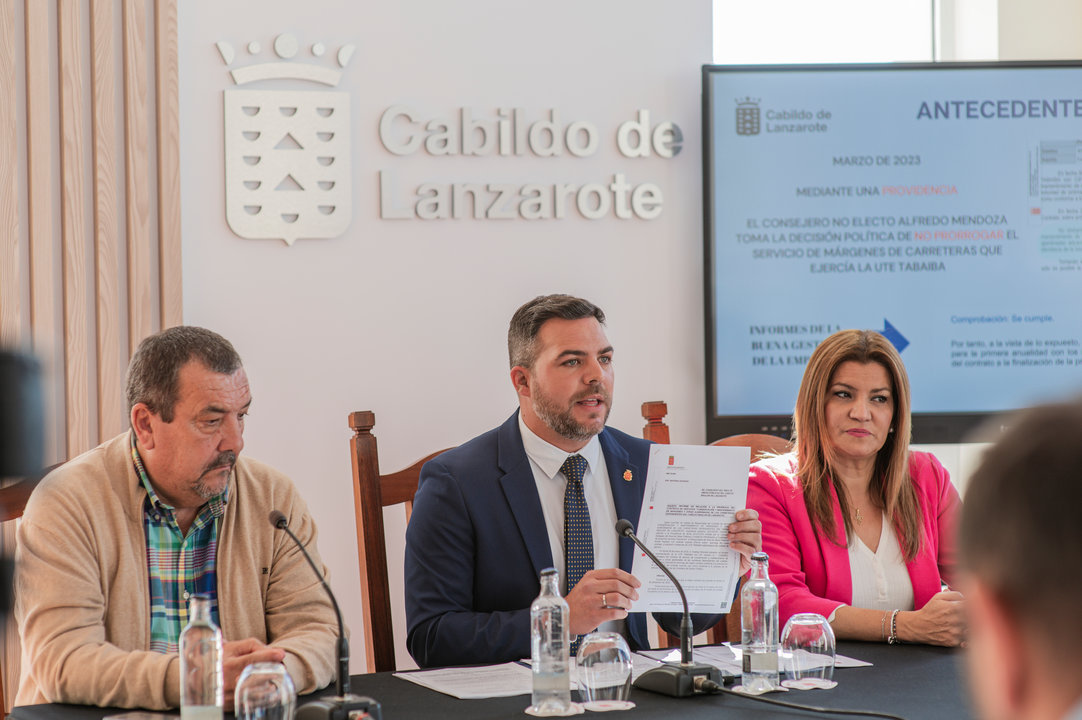 Rueda de prensa del estado del Servicio de Márgenes del Cabildo de Lanzarote.