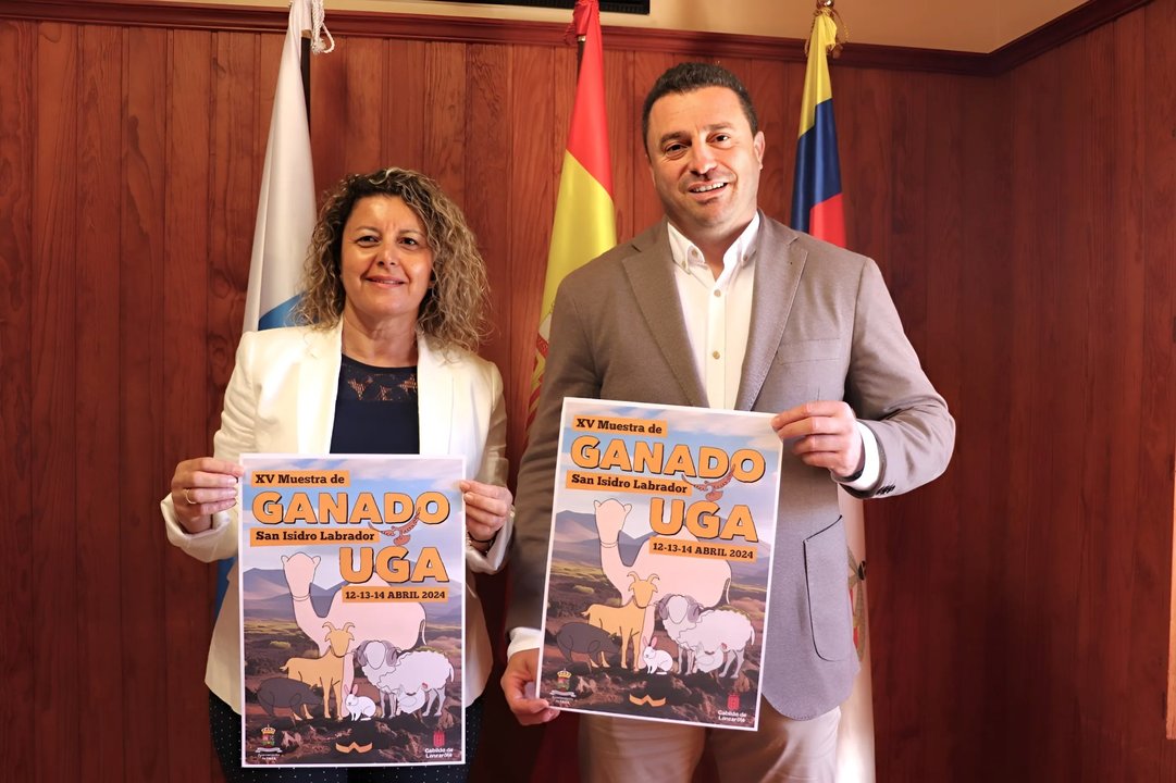 Óscar Noda, alcalde, y Silvia Santana, concejala Sector Primario.
