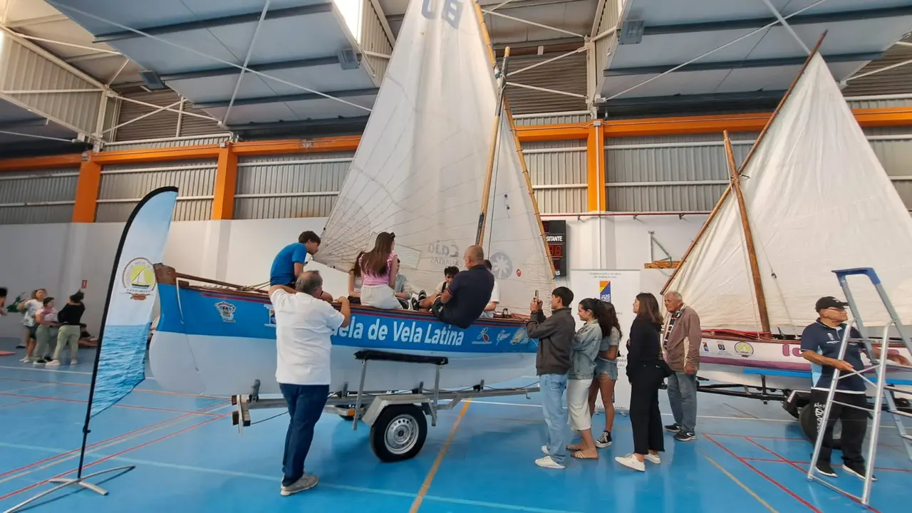 El alumnado del IES Costa Teguise descubre los deportes autóctonos de Canarias en la VII Apañada de las Ciencias.