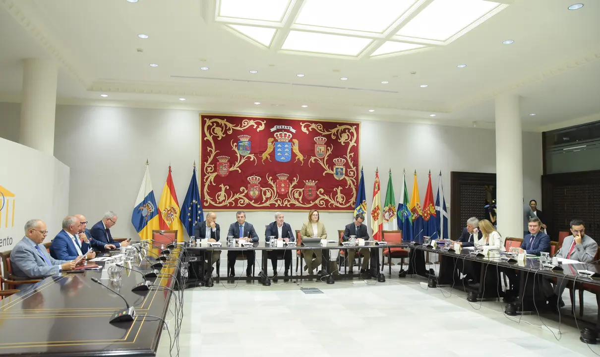 Reunión portavoces parlamentarios.