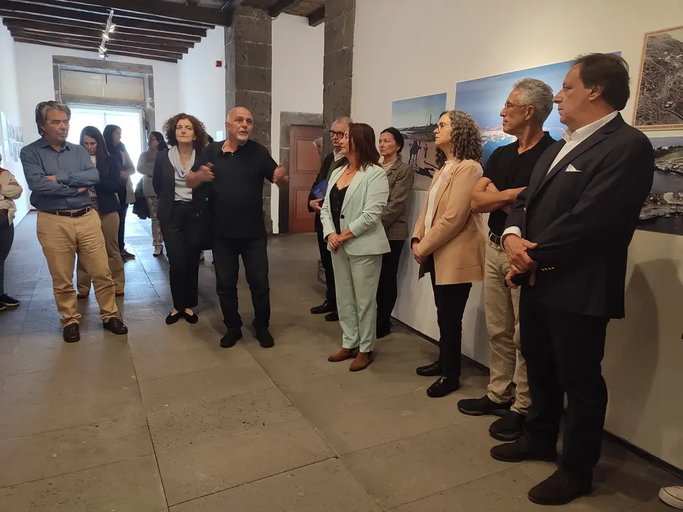 Momento de la inauguración de Las puertas de la Macaronesia en Azores.