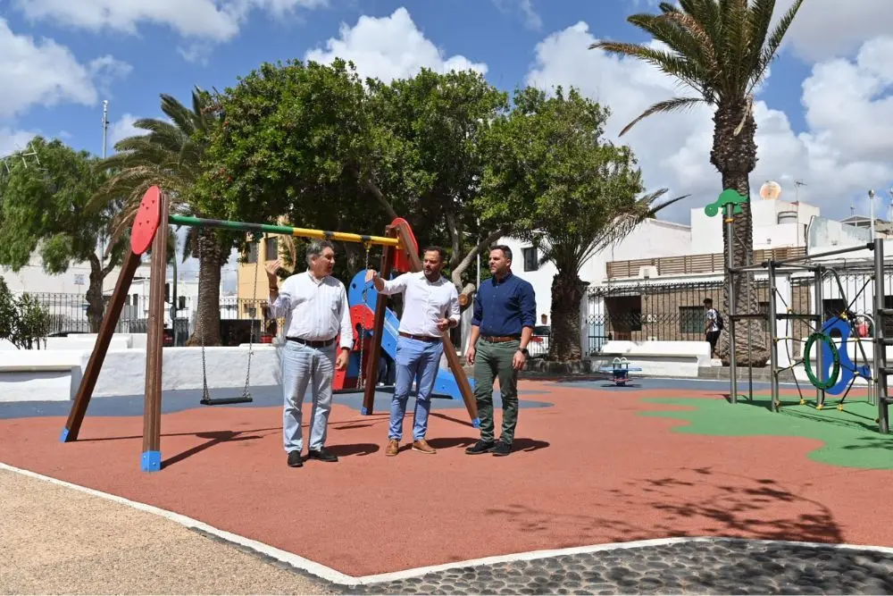 Parque infantil en Titerroy