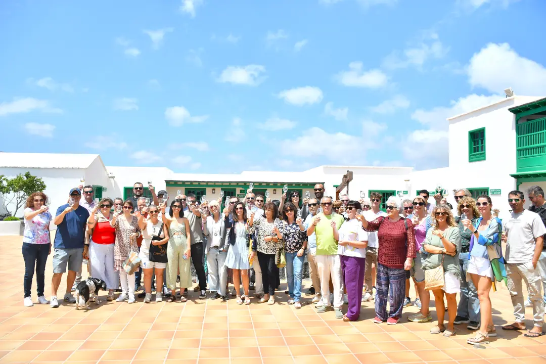 Brindis vino DO 2024.