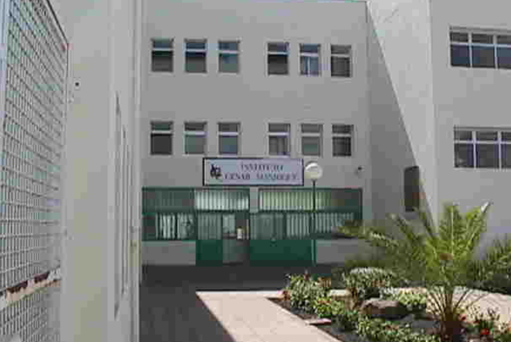 IES César Manrique.