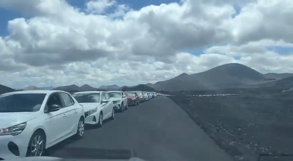 Colas en Timanfaya.