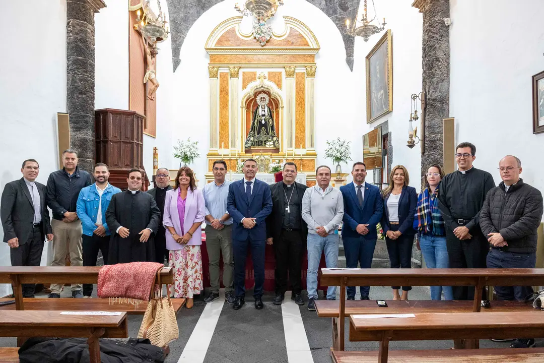 Presentación bajada de la Virgen de los Dolores a Arrecife.