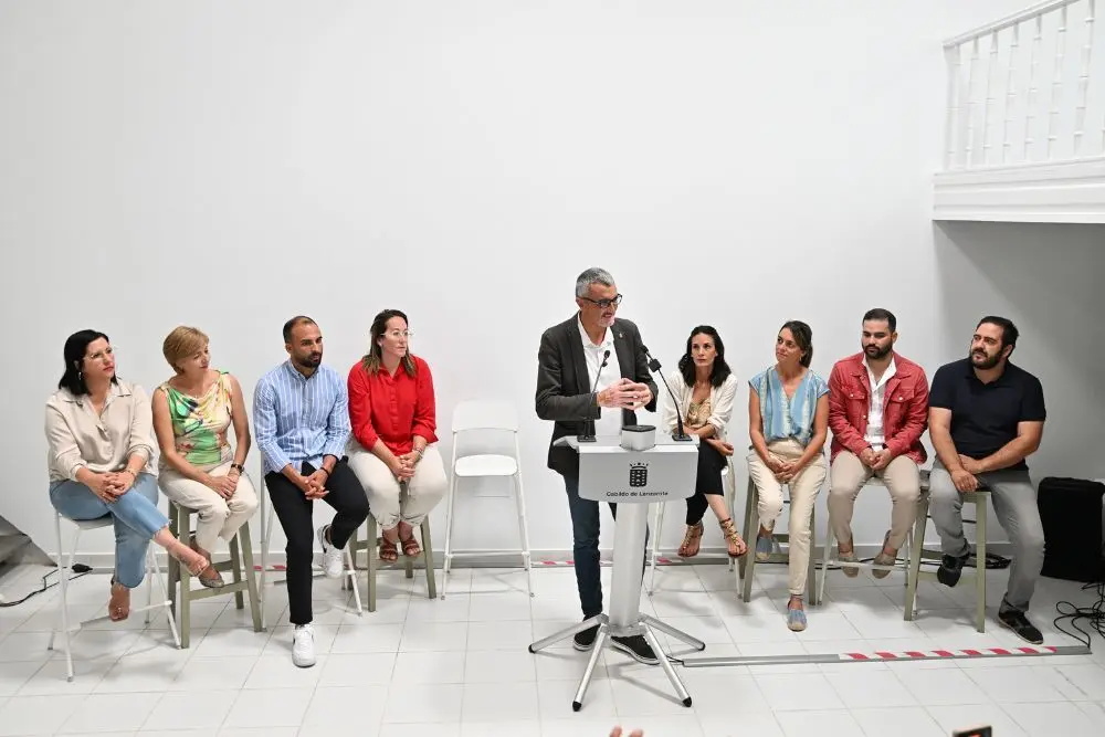 Presentación del proyecto Diversos