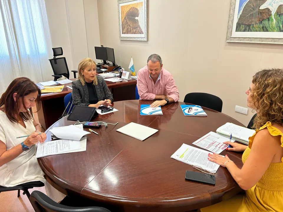 Reunión CEL Empleo Cabildo.