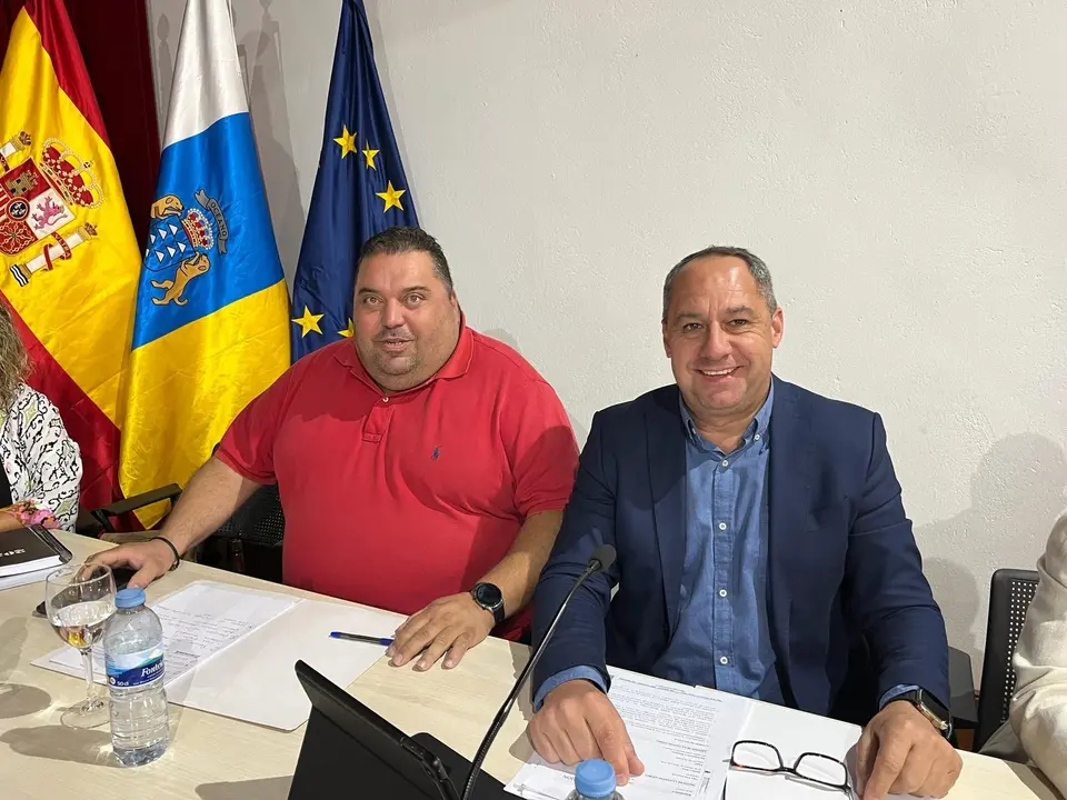 Guayo Rodríguez junto a Juan Monzón.