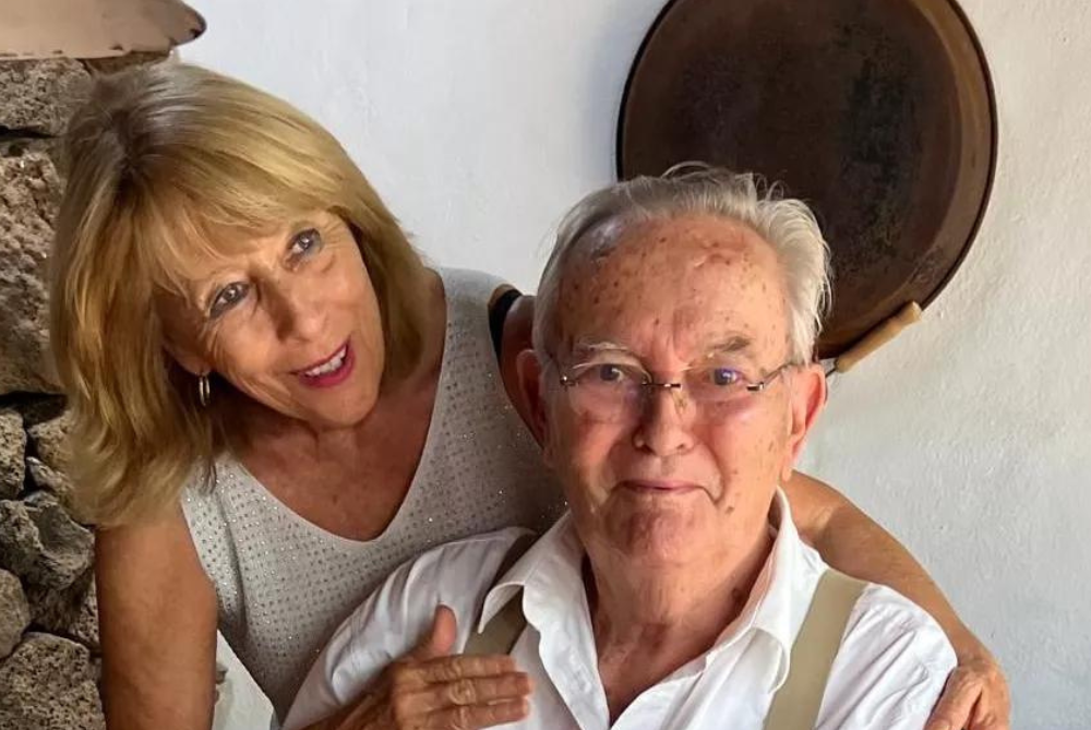 Per Bjorn Christensen junto a su mujer, Mercedes Coll.
