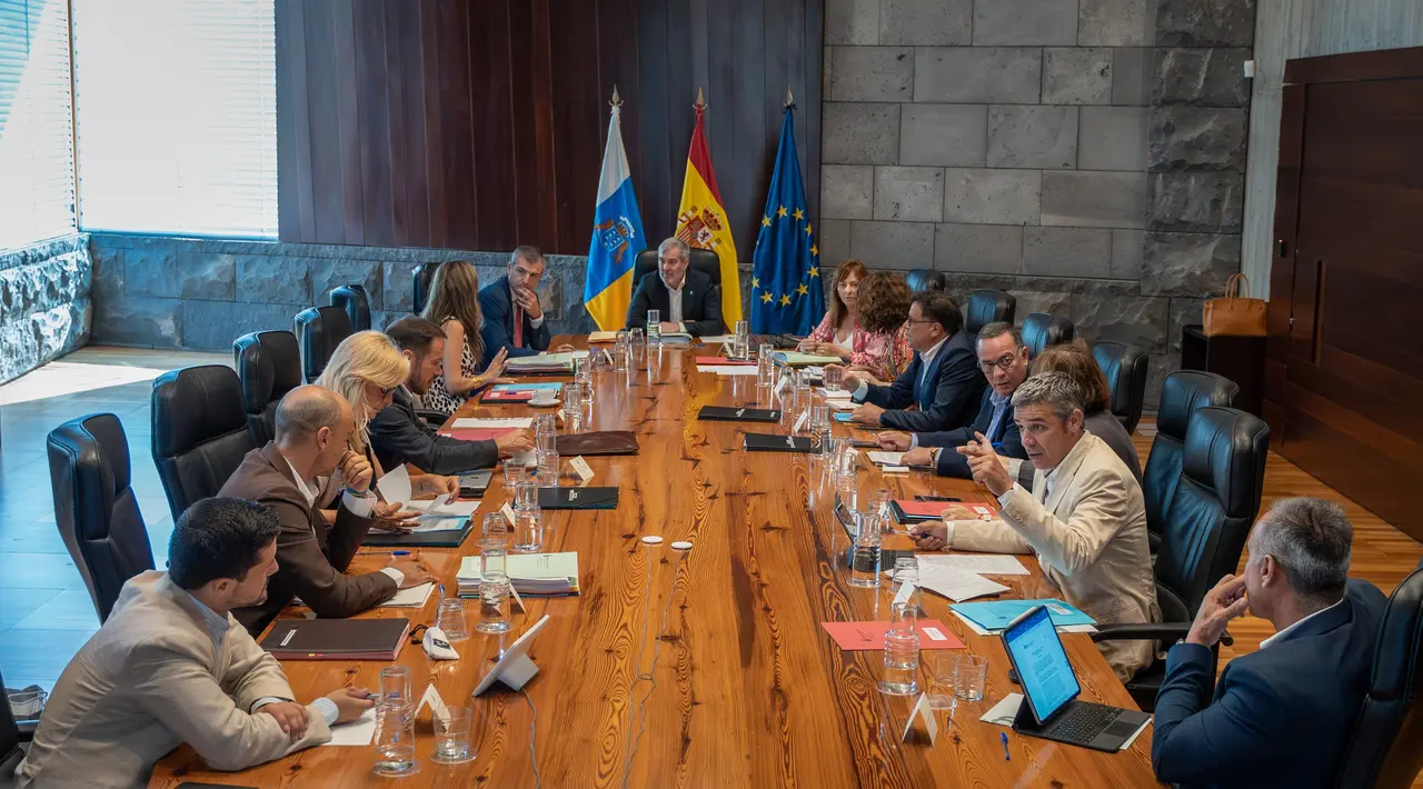 Consejo de Gobierno.