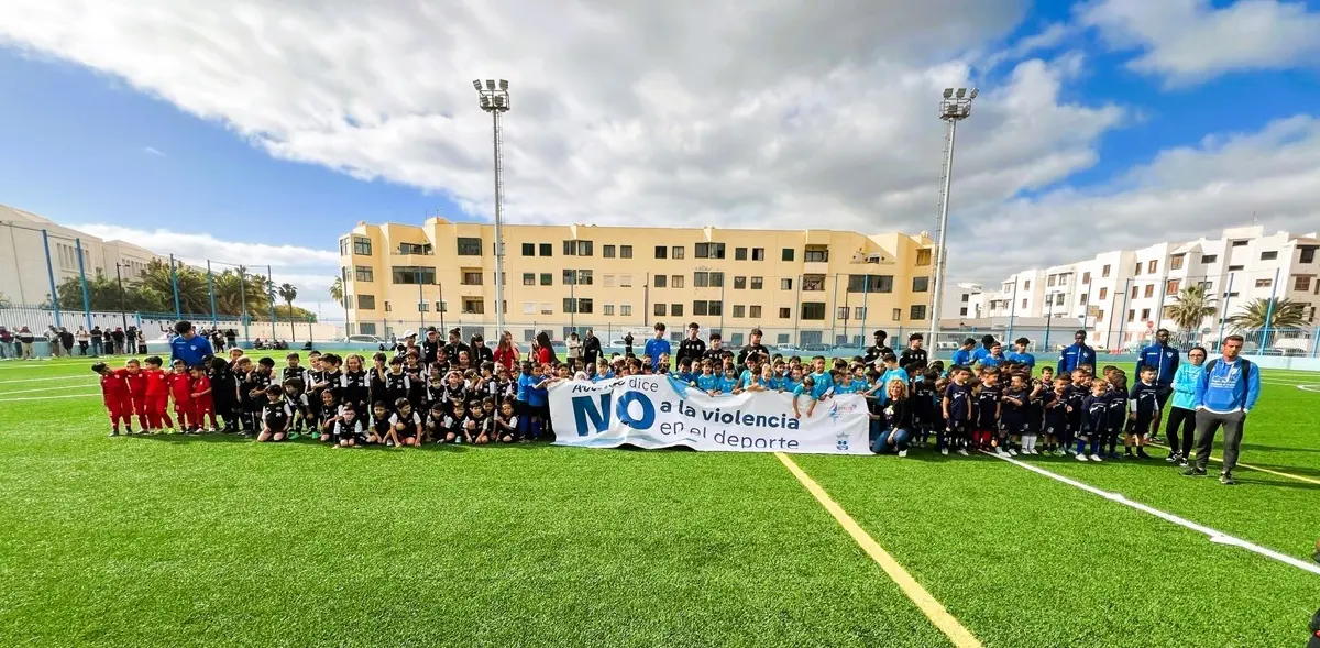 El Ayuntamiento de Arrecife dice No a la violencia en los deportes. Campaña de sensibilización que se promueve en los campos de futbol desde ahora