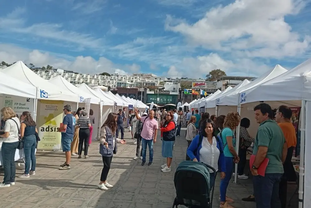 Feria Emplea Tías