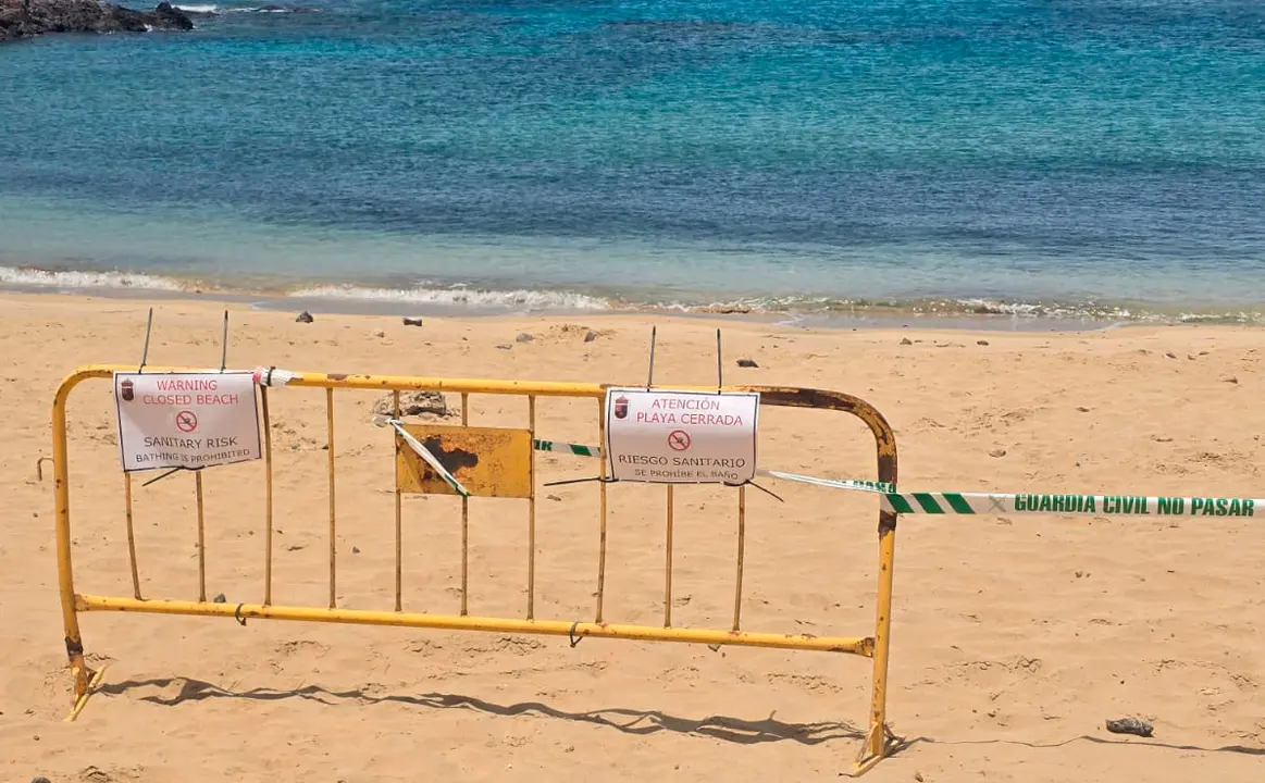Cierre de playa - Phohibido el baño