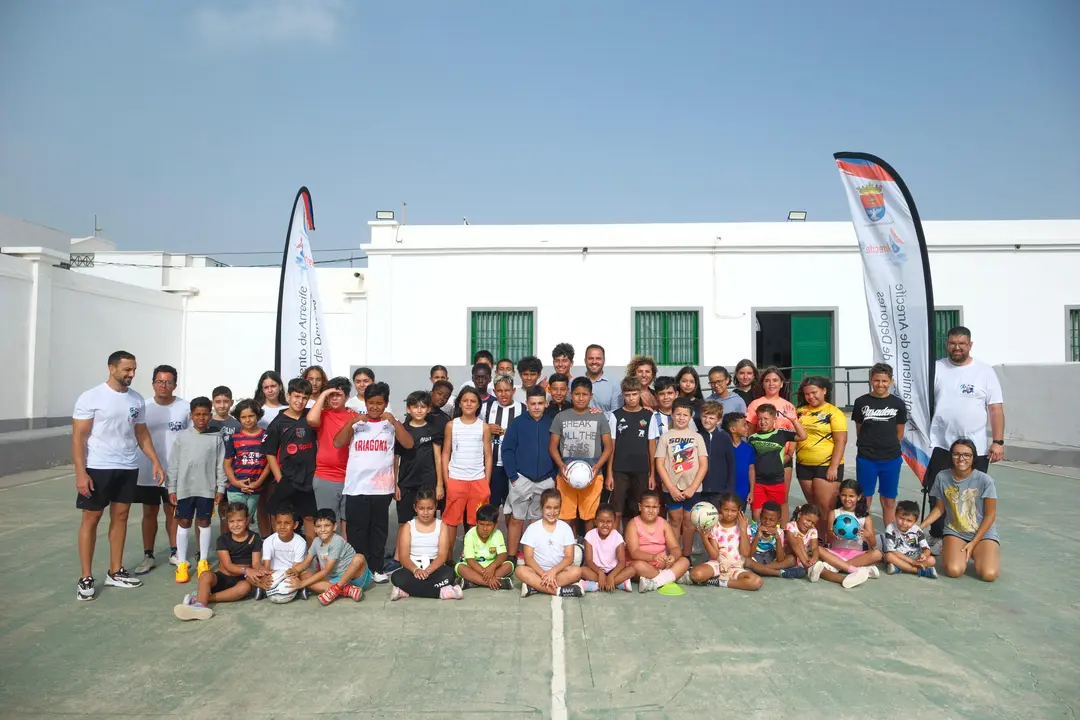 Yonathan de León y Eli Merino visitan hoy el Campus Multidisciplinar que imparte el Ayuntamiento en el barrio de Maneje