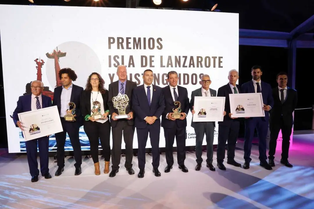 Lanzarote celebra el Día Mundial del Turismo en Costa Teguise otorgando