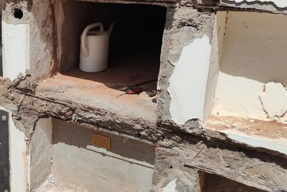 Restauración de nichos en Arrecife