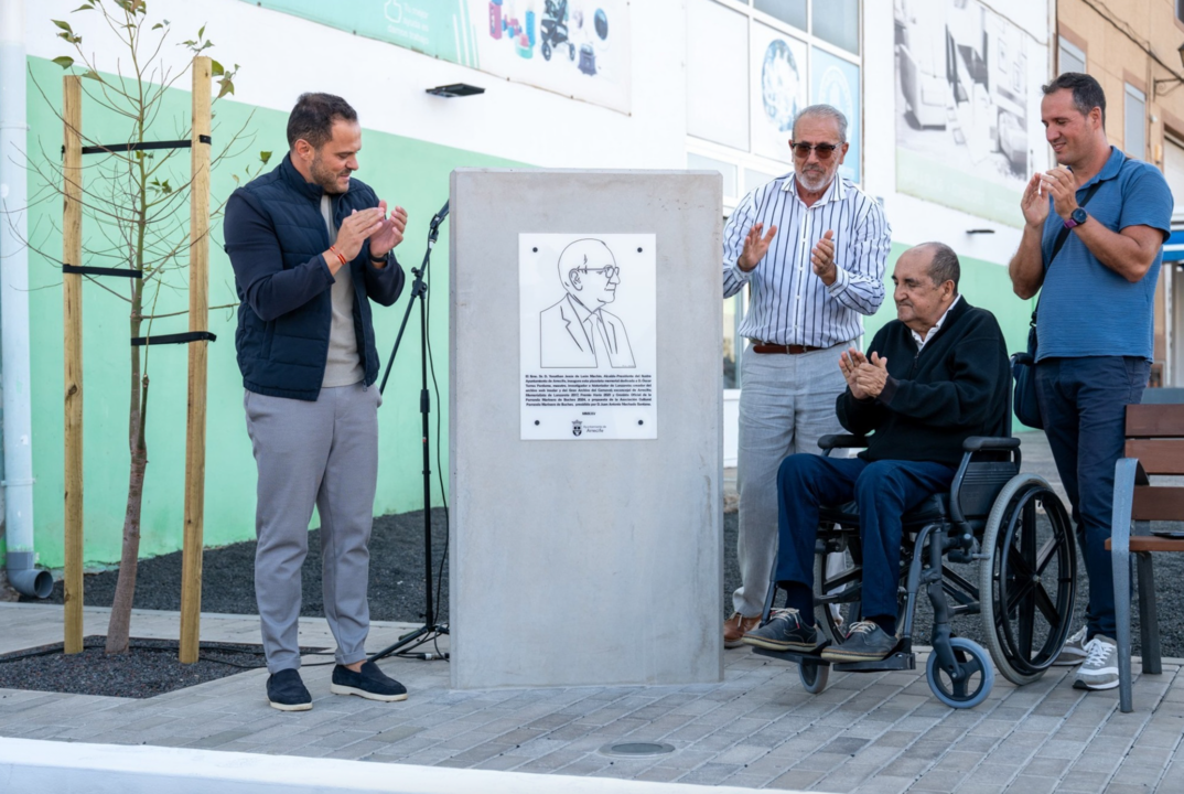 Inauguración plazoleta