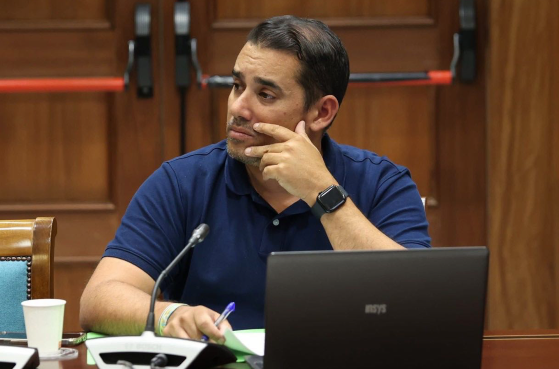Yoné caraballo