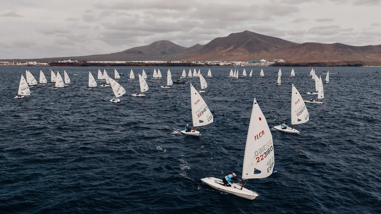 ad1c743c-7d8a-18a7-226a-785ca4eed43d