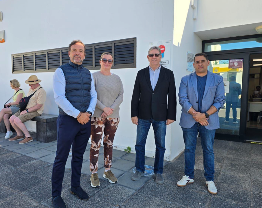 Yon&eacute; Caraballo y Juan de Le&oacute;n