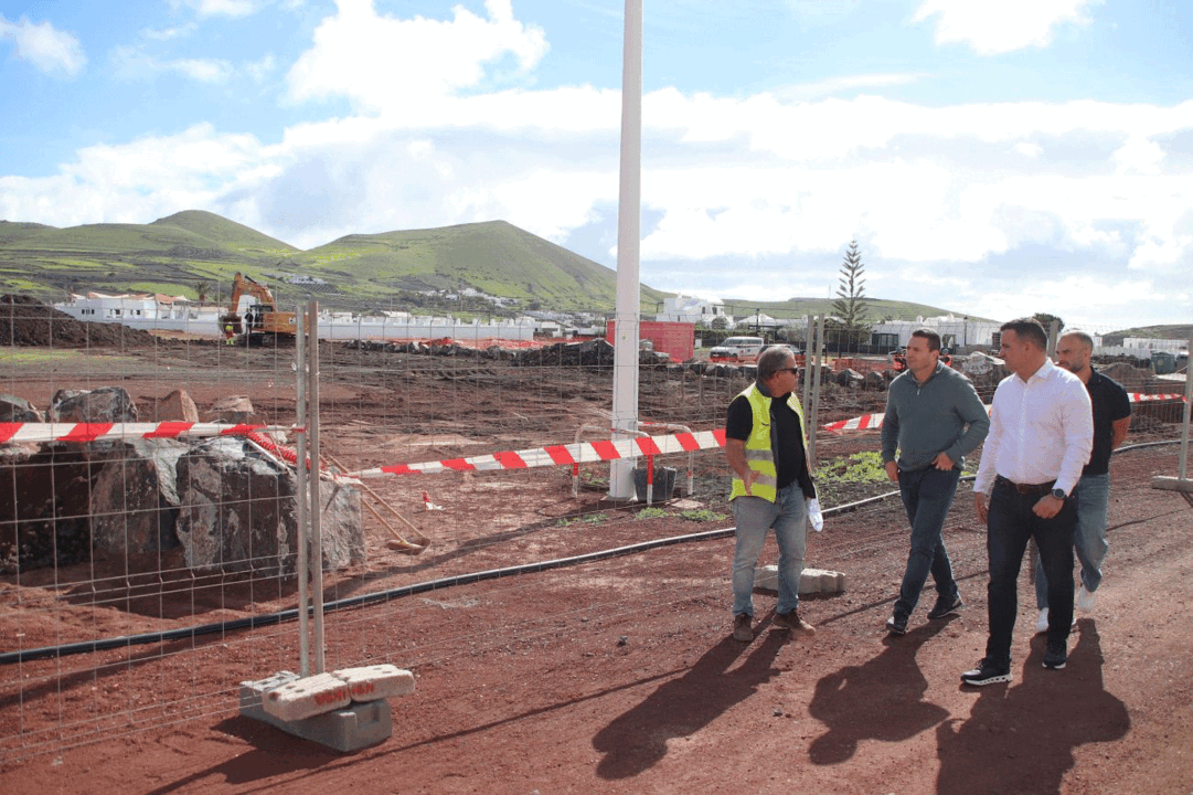 Oscar Noda visita obras en su municipio