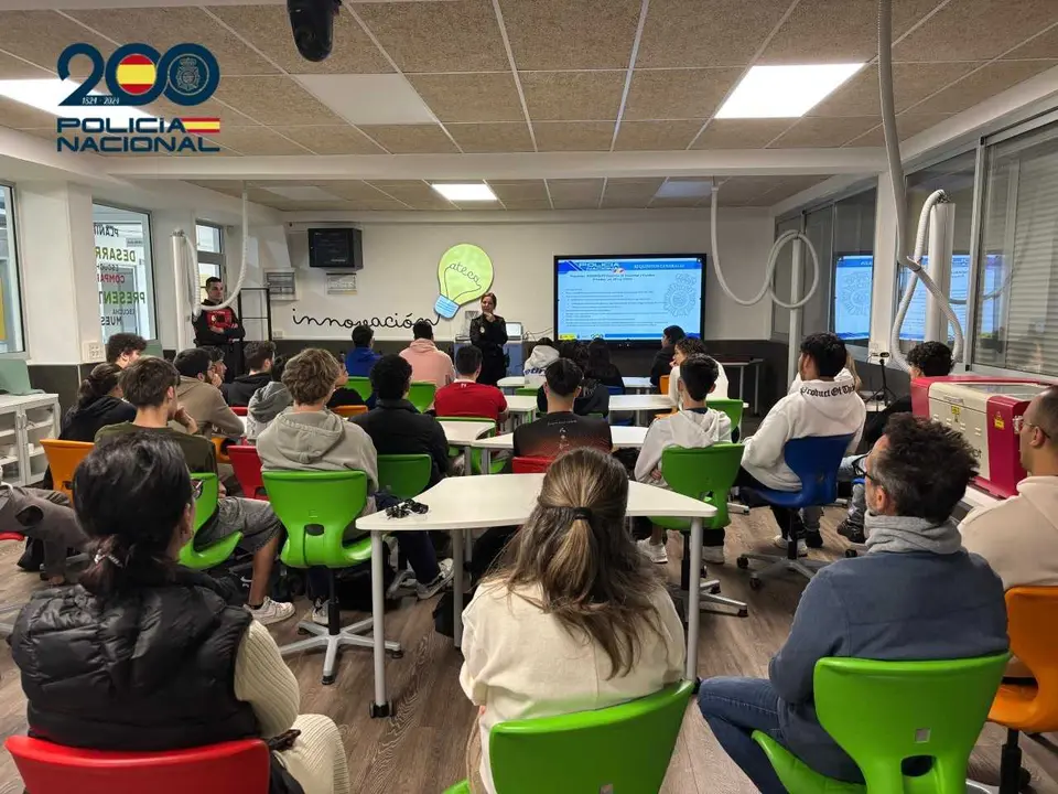 Formaci&oacute;n polic&iacute;a nacional