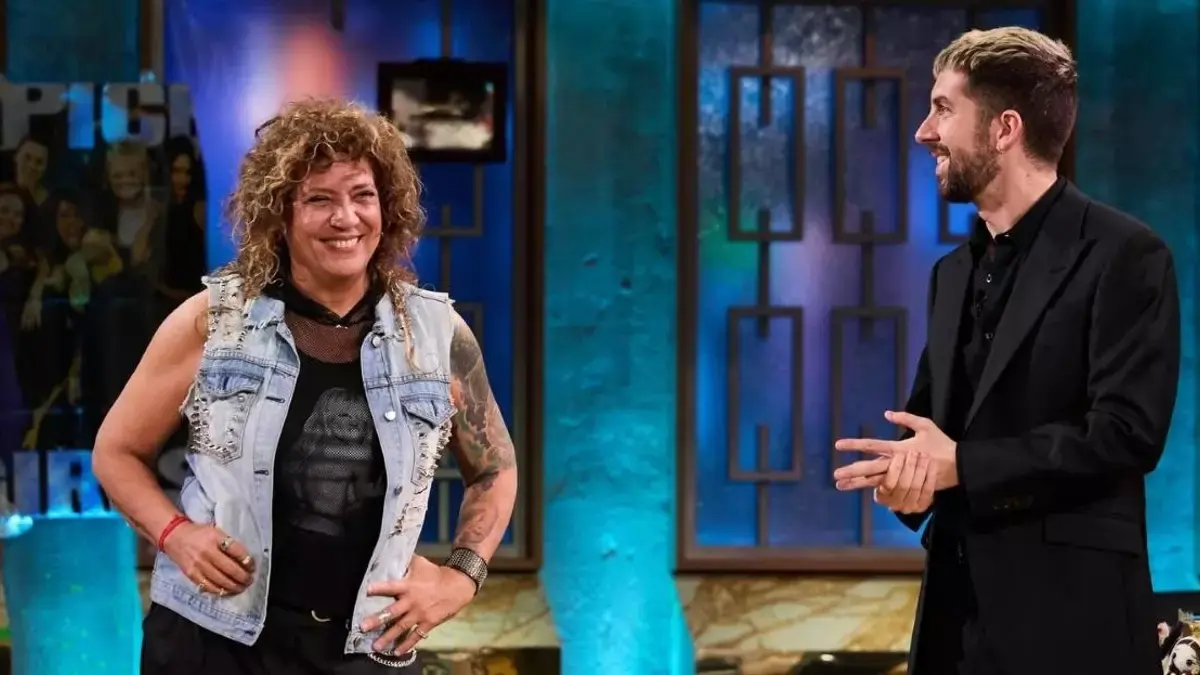 Rosana con David Broncano en "La Revuelta" de TVE