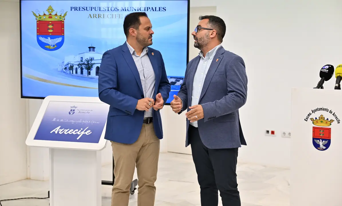 Momento de la rueda de prensa de presentaci&oacute;n de los presupuestos municipales de Arrecife 2026 