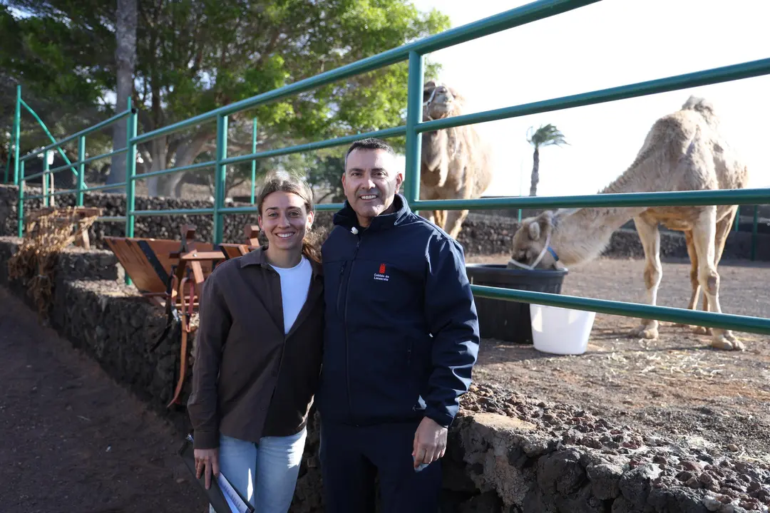 OSWALDO BETANCORT Y CARLA MORALES  (30)