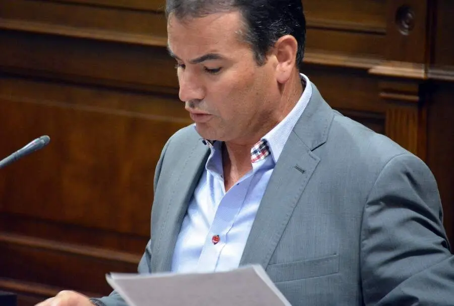 Marcos hernandez parlamento (1)