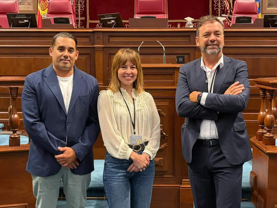 Yoné Caraballo, María Gallego y Juan de León