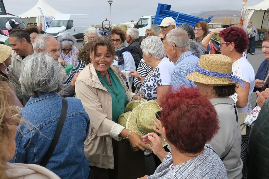 Visita mayores y escolares (4)