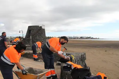 Empleados en Lanzarote (Foto: Archivo)