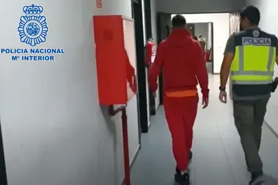 Detención por delito de estafa