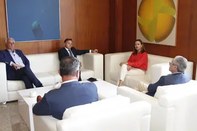 Reunión federación, organizador del rallye y Cabildo