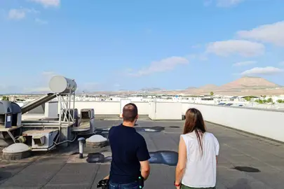 sb